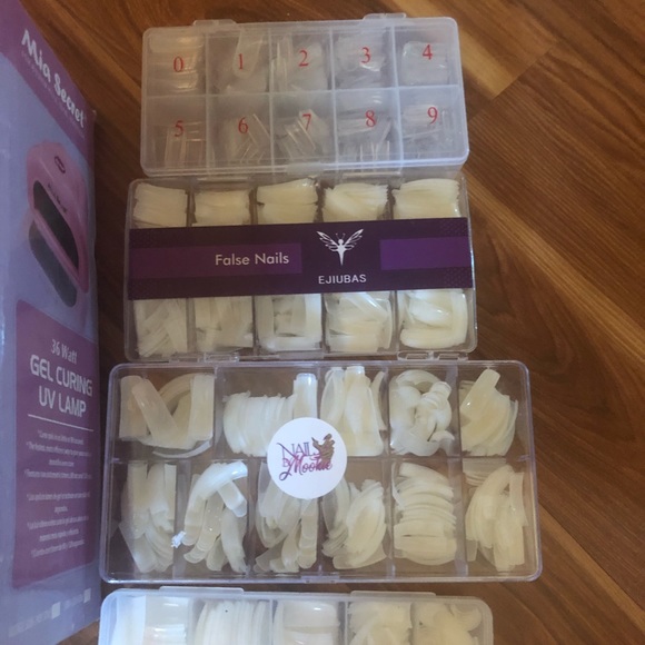 Random Nail Lot - Picture 3 of 15